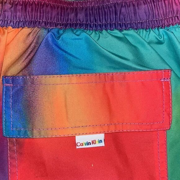 New Calvin Klein Pride Rainbow Tie dye print lined mesh men’s Swim Shorts L - Picture 7 of 9